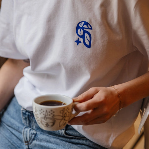 La Bohème Café Unisex tričko Za všechno můžou kozy